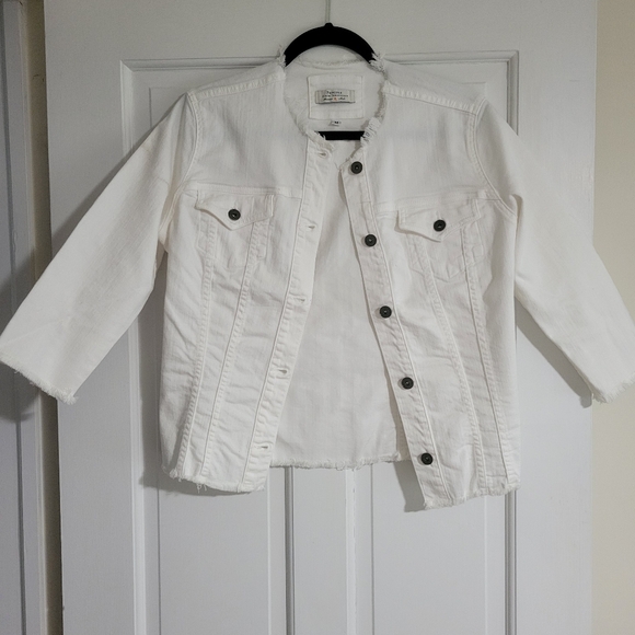 New Principle Denim The Jewel in White Denim Jacket - Picture 8 of 11